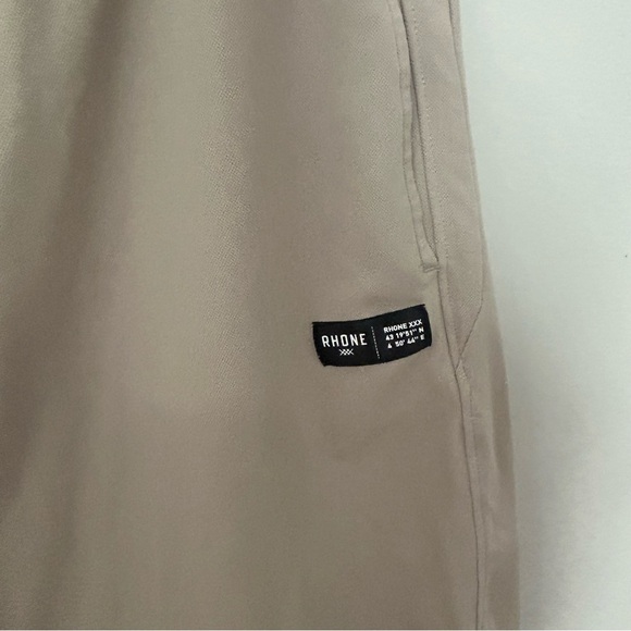 Men's Rhône Retro Session 8" Shorts Tan Size XL - Picture 2 of 5